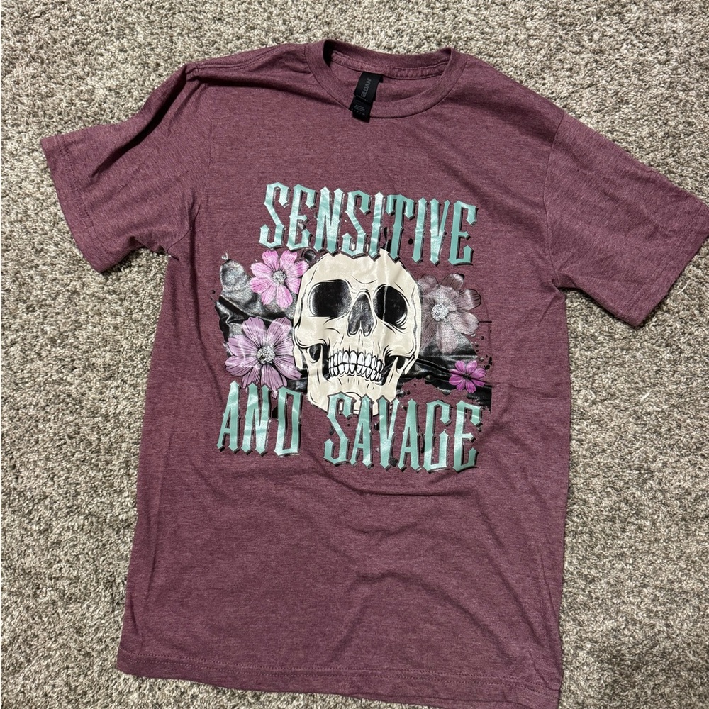 Gildan Purple Graphic Tee - Skull and Floral Design